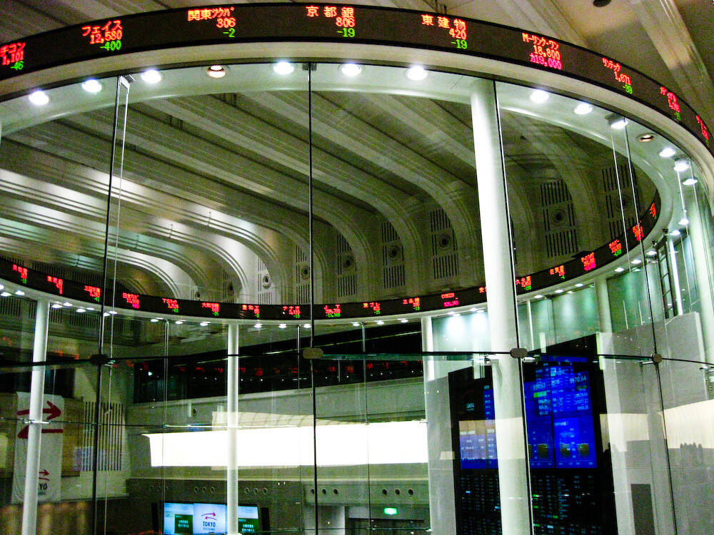 Trading screens with market charts